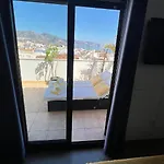 Old Town Nerja, Stunning Sea Views * 内尔哈
